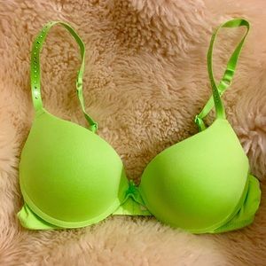 Push up bra green embellished